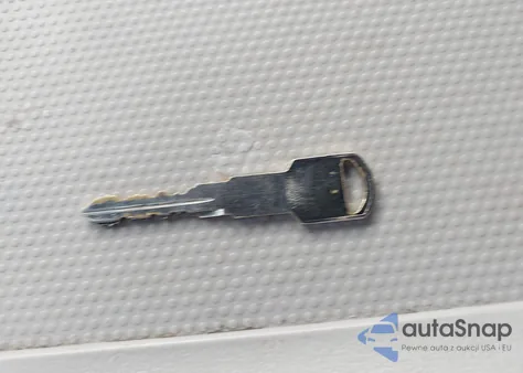 2002 Chevrolet Tahoe Z71 z USA, uszkodzony, nr VIN 1GNEK13Z32R328115